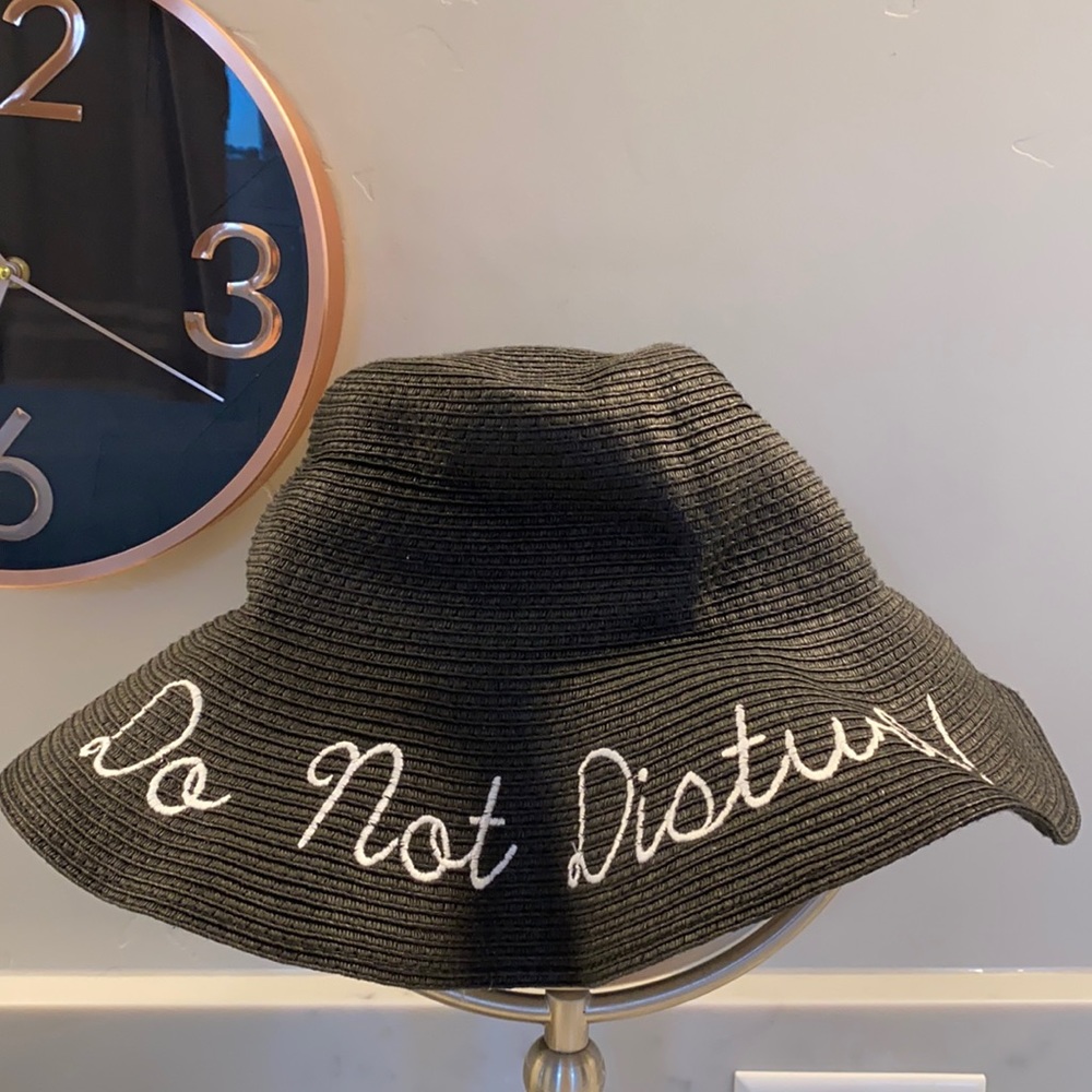 Hat size M-L